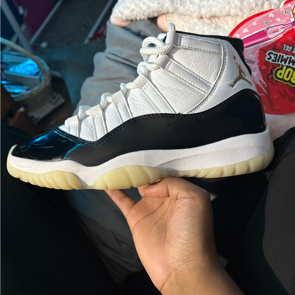 Jordan 11s